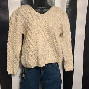 PAUL JAMES -ENGLAND | 100% Wool Cream Cropped Cable-knit Sweater -Women’s Med.